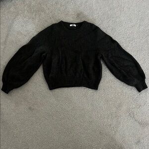 Uniqlo Black Women's Crew Neck Sweater